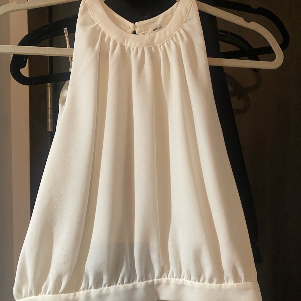 Aritzia /Wilfred White Halter Top